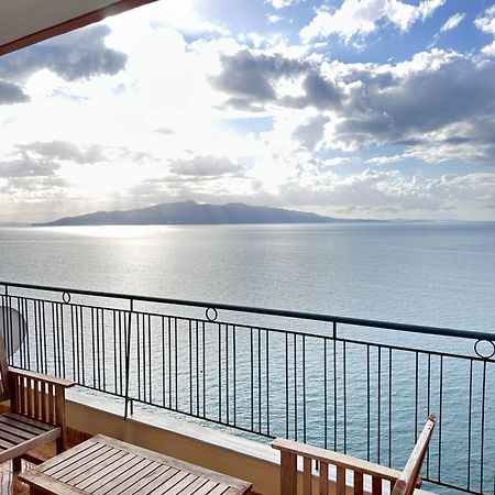 Design Sea View Apartment Σαράντα Εξωτερικό φωτογραφία